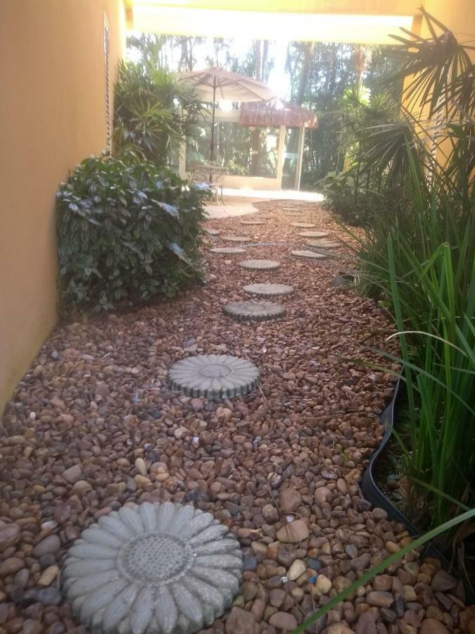Ferienwohnung Casa & Jardim Riviera Riviera de Sao Lourenco Exterior foto